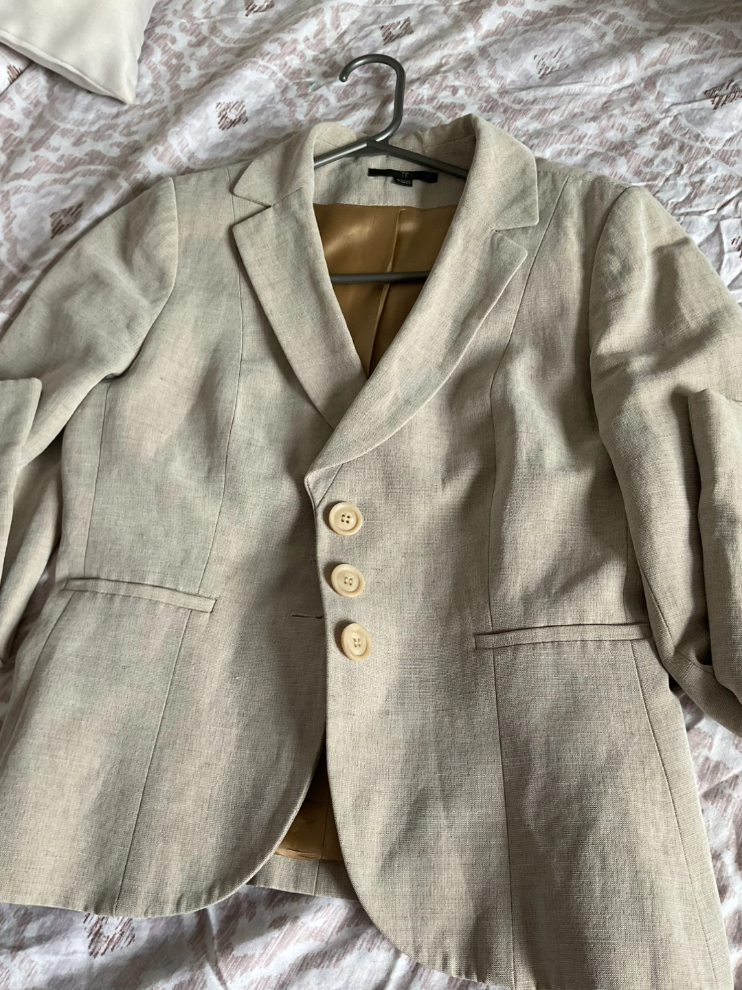 Tedifflo beige blazer