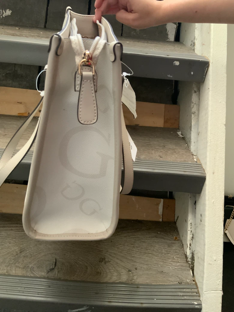 Guess Tote Bag - photo 4