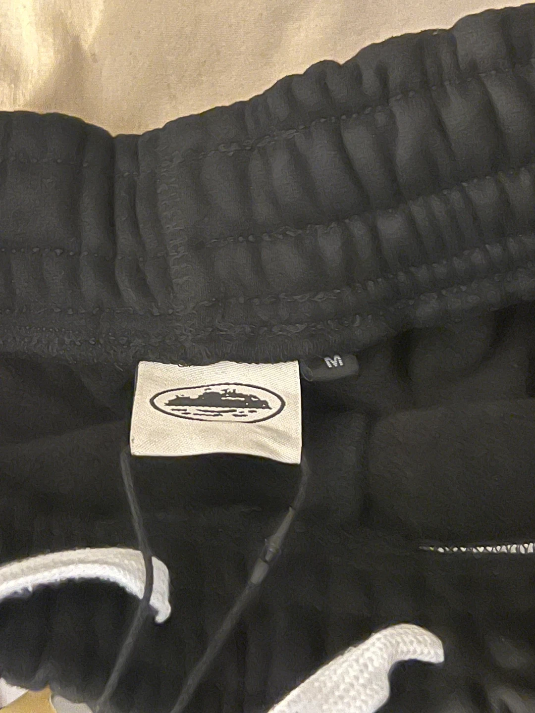 Corteiz Black Shorts - photo 4