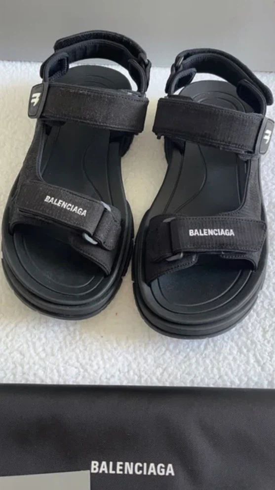Authentic Balenciaga Black “Tourist” Sandals Size 45 - photo 4