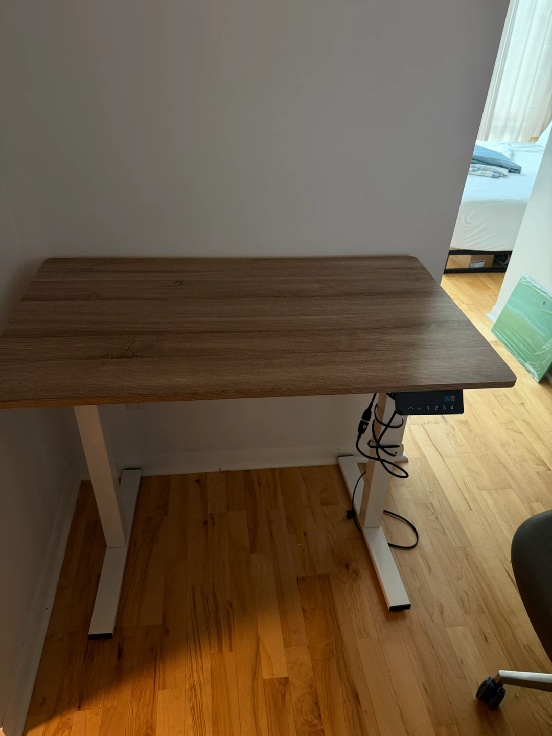 Standing Desk with Adjustable Height (broken) - photo 2