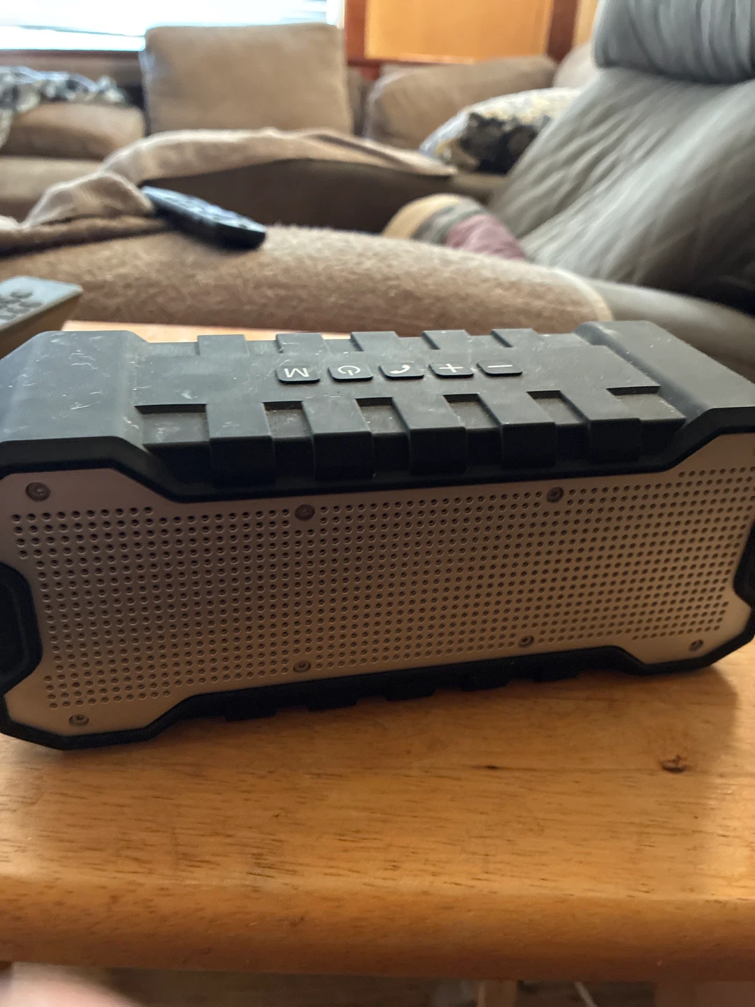 Aukey SK-M12 Portable Bluetooth Speaker - photo 3
