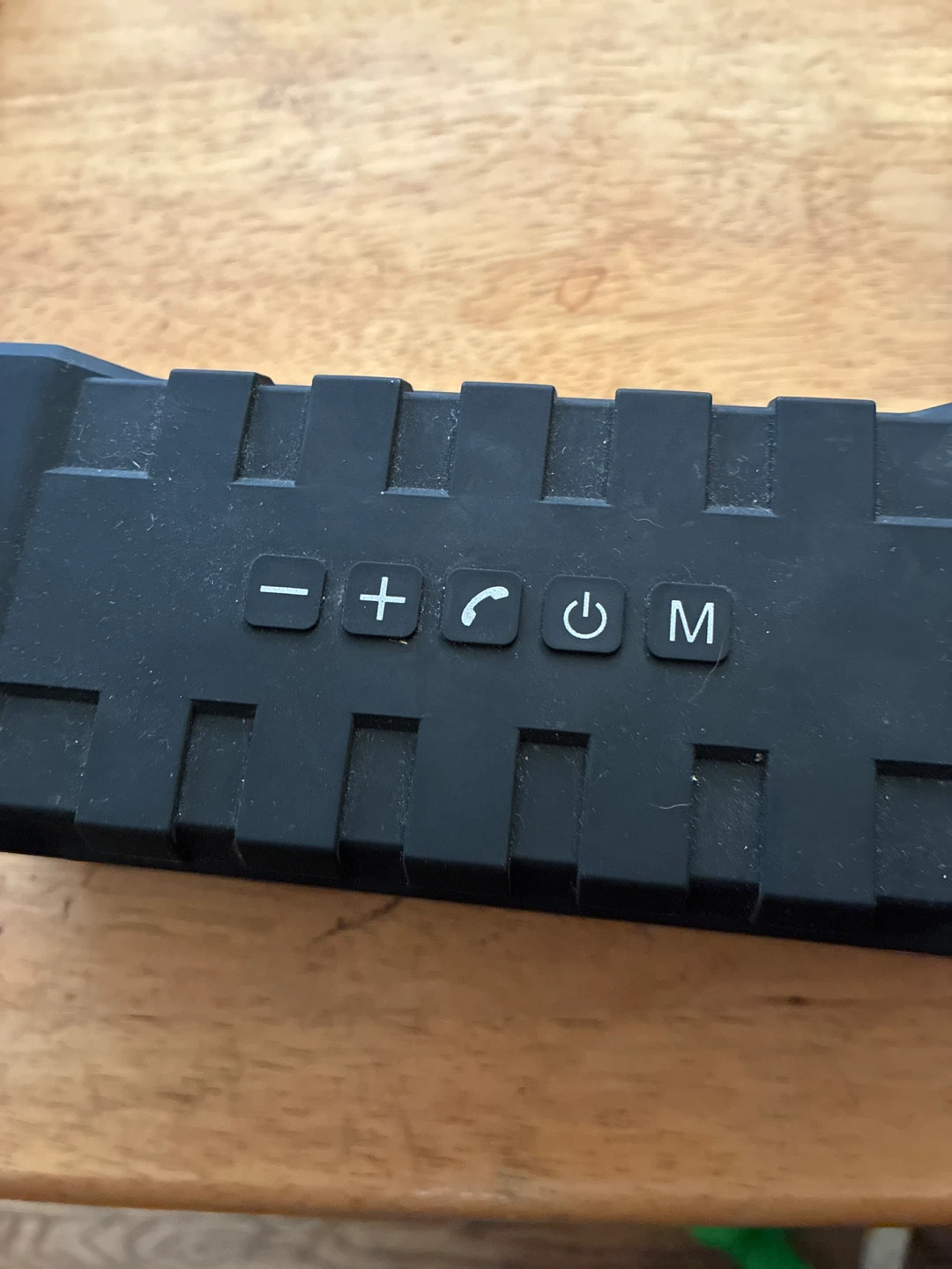 Aukey SK-M12 Portable Bluetooth Speaker - photo 5