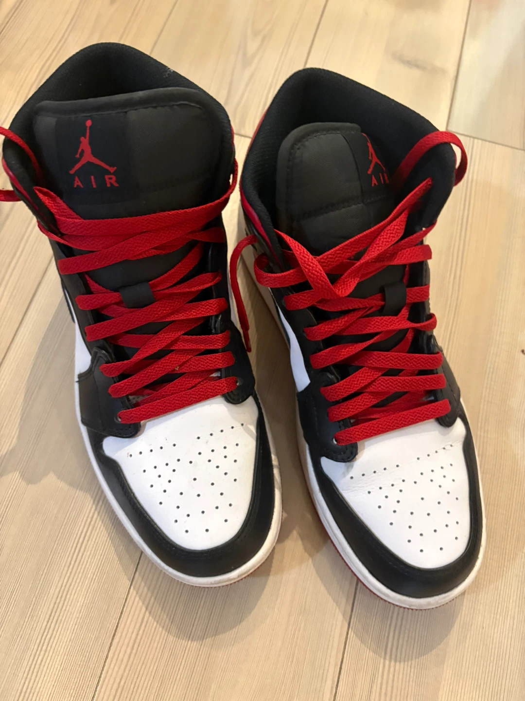 Men's Nike Air Jordan 1 Mid Black White Red