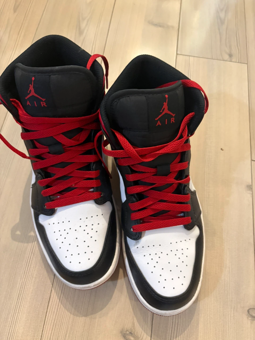 Men's Nike Air Jordan 1 Mid Black White Red - photo 4