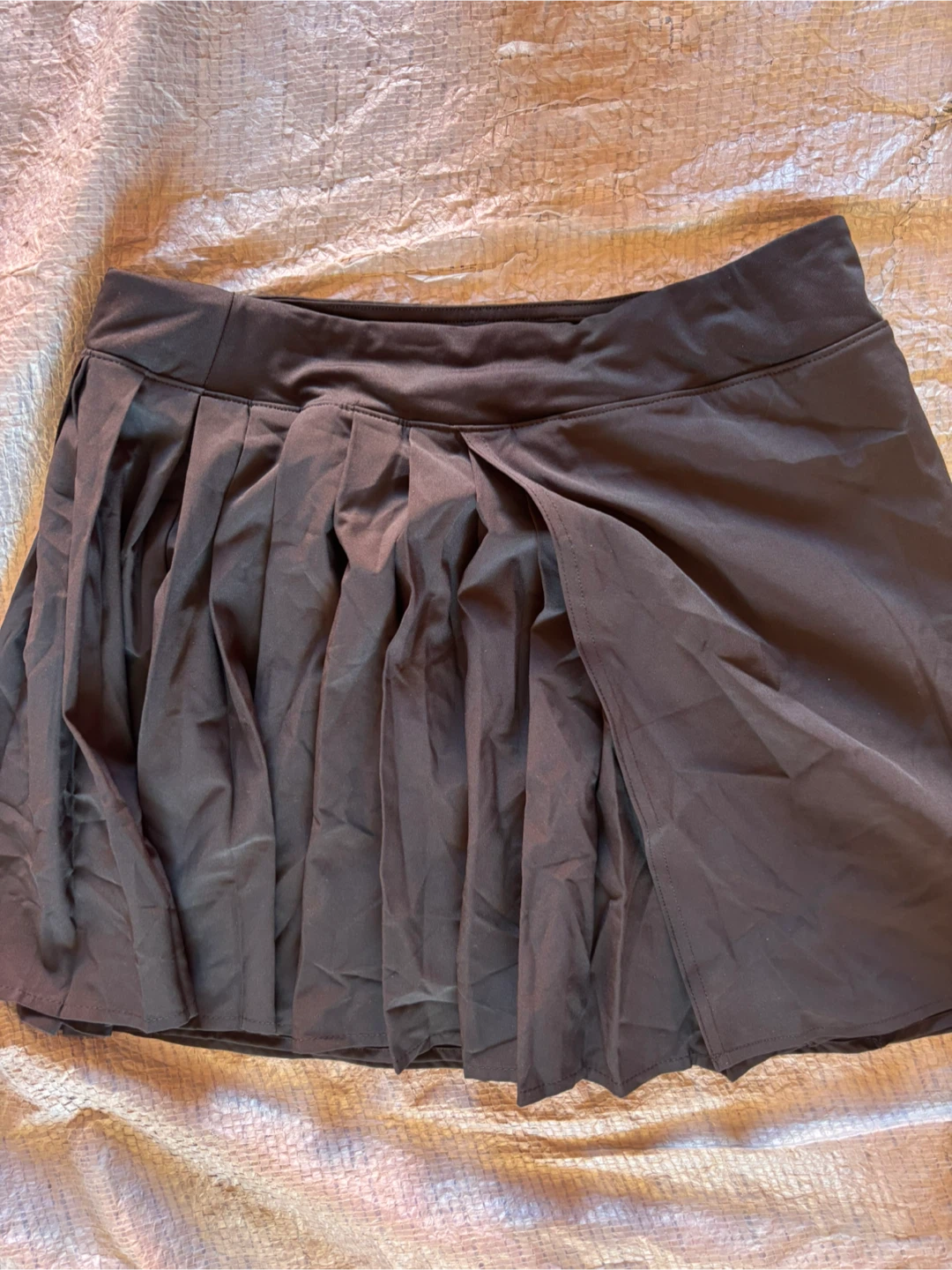NWOT Lolë Black Skort s