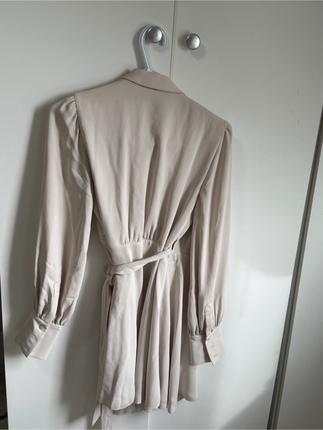 Babaton Aritzia Wrap Dress - photo 4