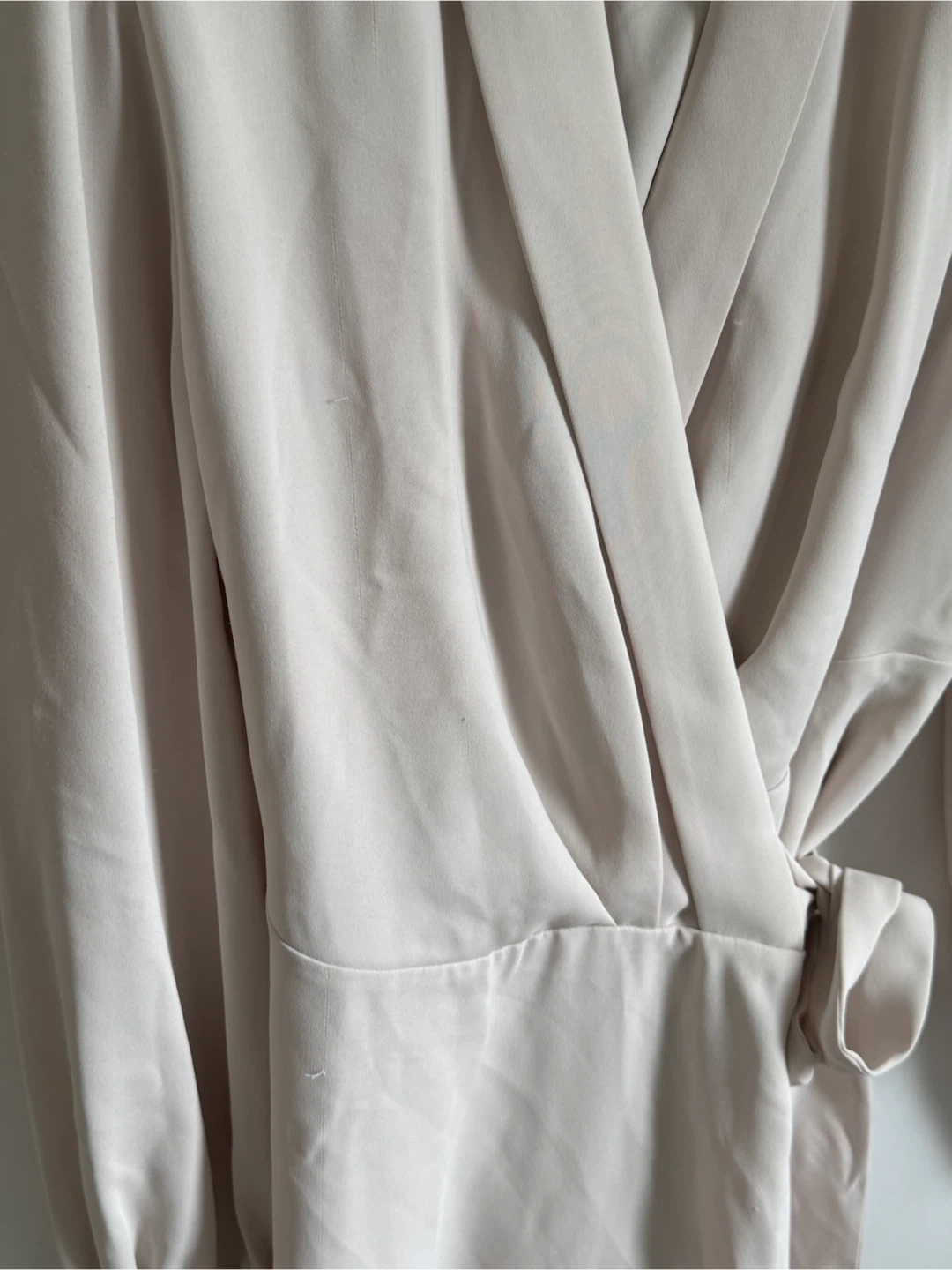 Babaton Aritzia Wrap Dress - photo 5