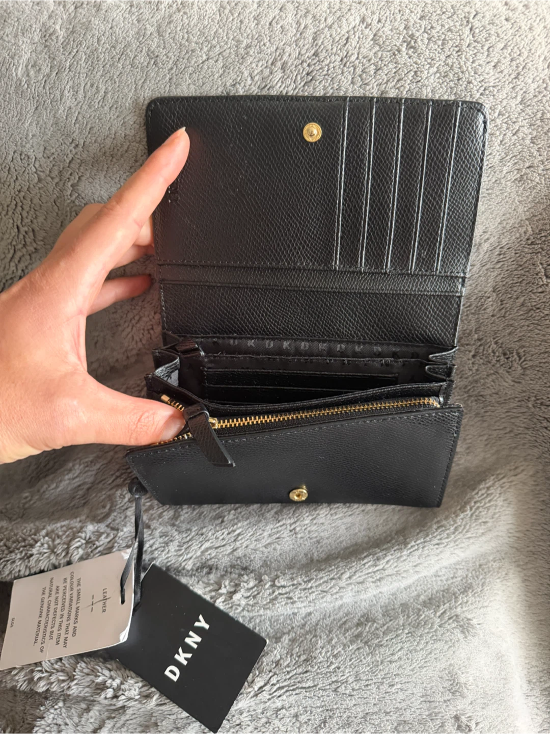 New DKNY Black Leather Wallet - photo 3