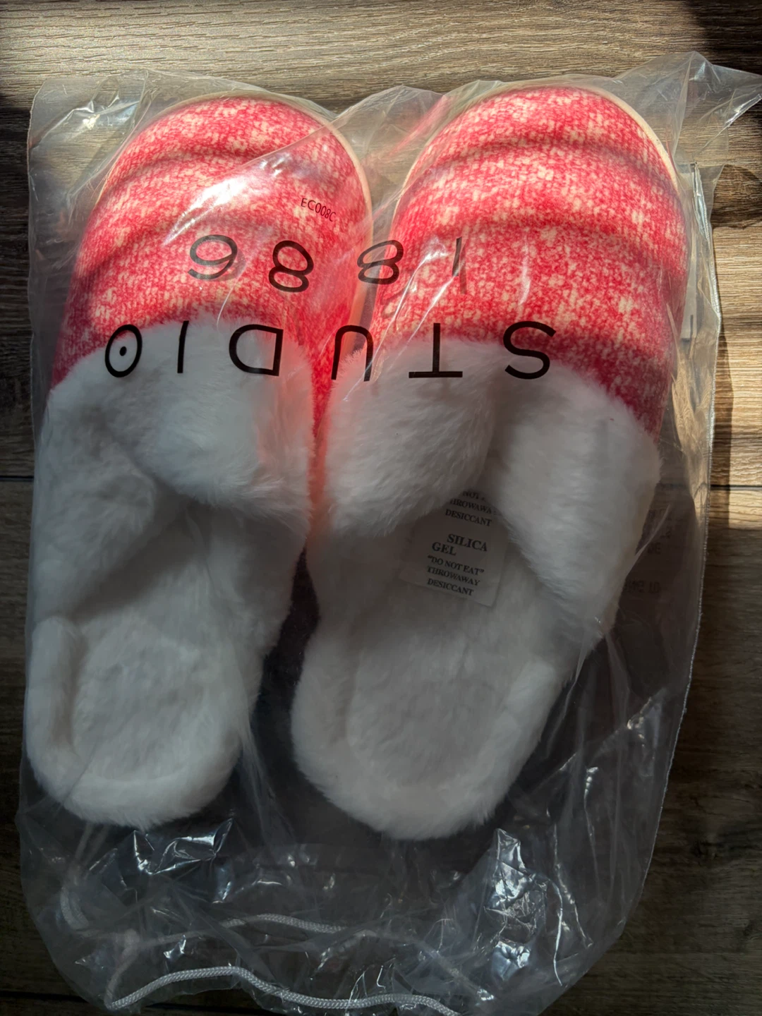 Studio 1886 Red and White Slippers