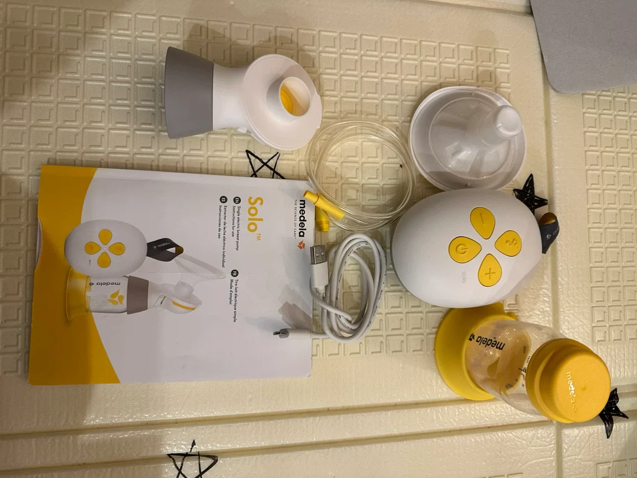 New - Medela Solo Single Electric Breast Pump - photo 2