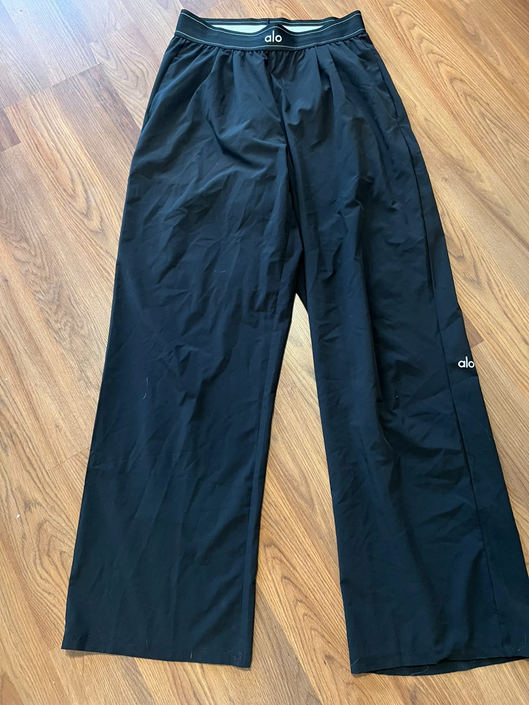 Alo Yoga Black Pants - photo 3