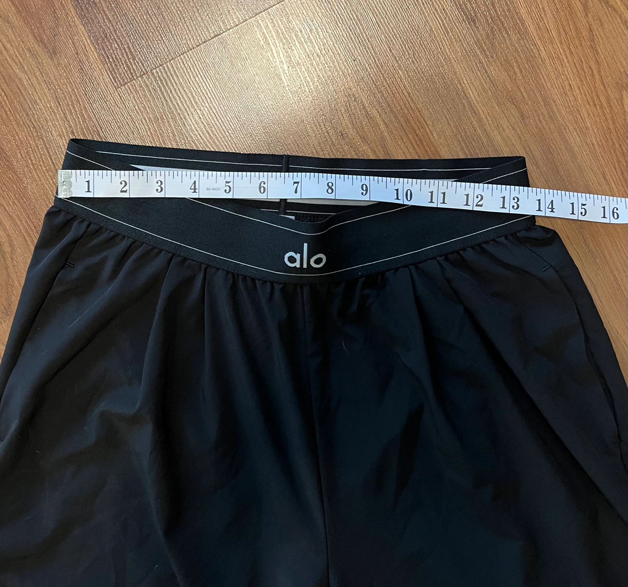 Alo Yoga Black Pants - photo 4