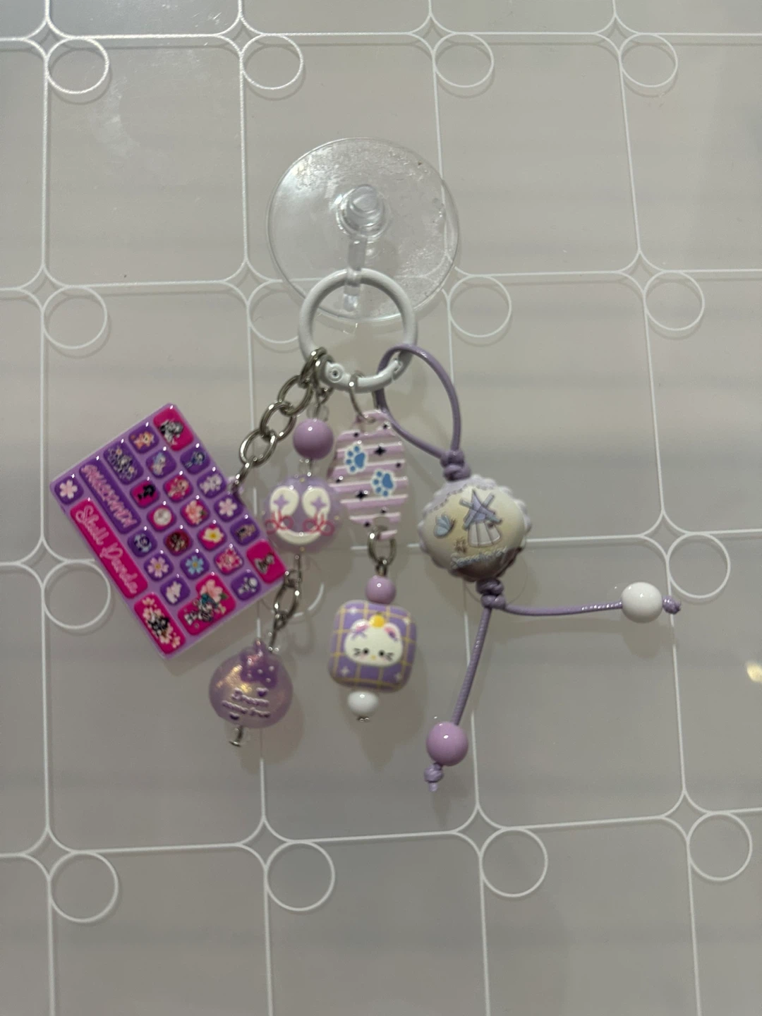 Sanrio-Themed Decorative Keychains - photo 3