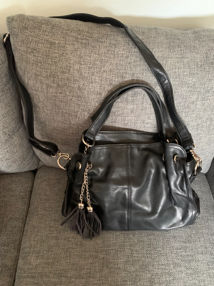 Ricki's Black Shoulder Bag