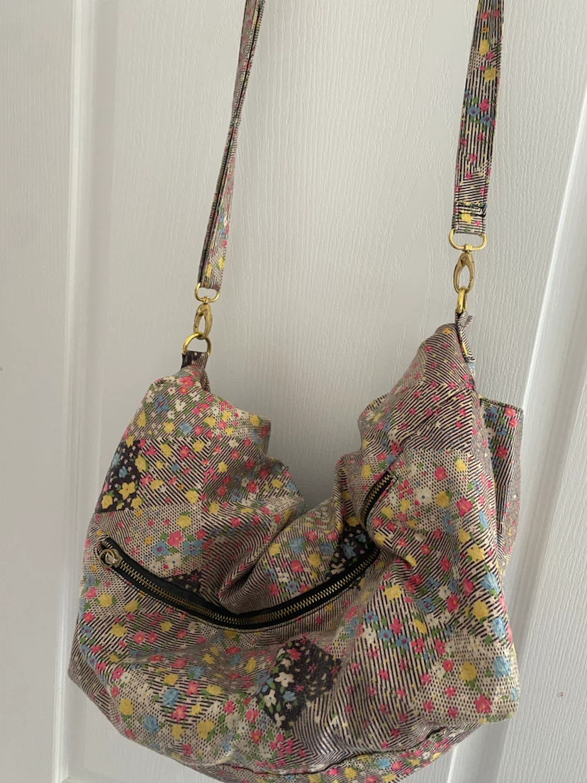 Cooperative Floral Patchwork Shoulder Bag - photo 3