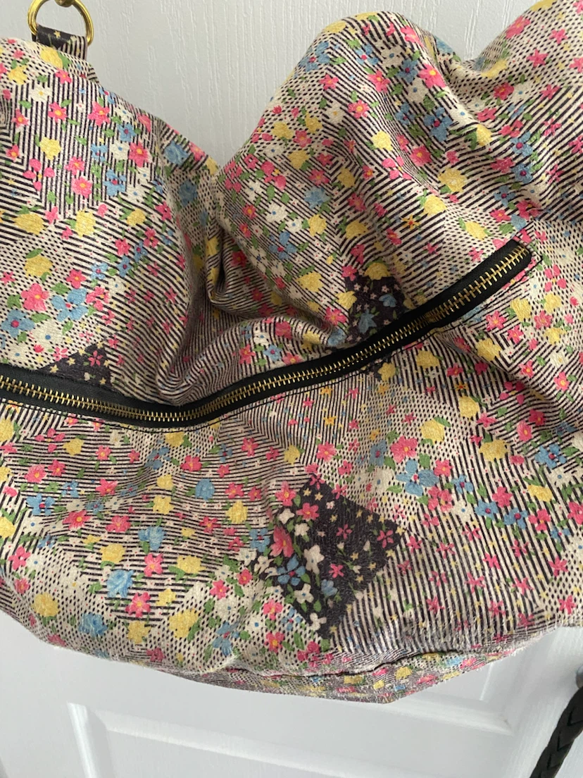Cooperative Floral Patchwork Shoulder Bag - photo 4
