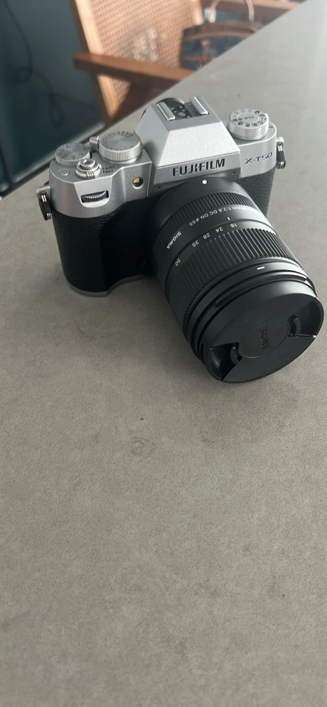 Fujifilm X-T50 like new body only - photo 2