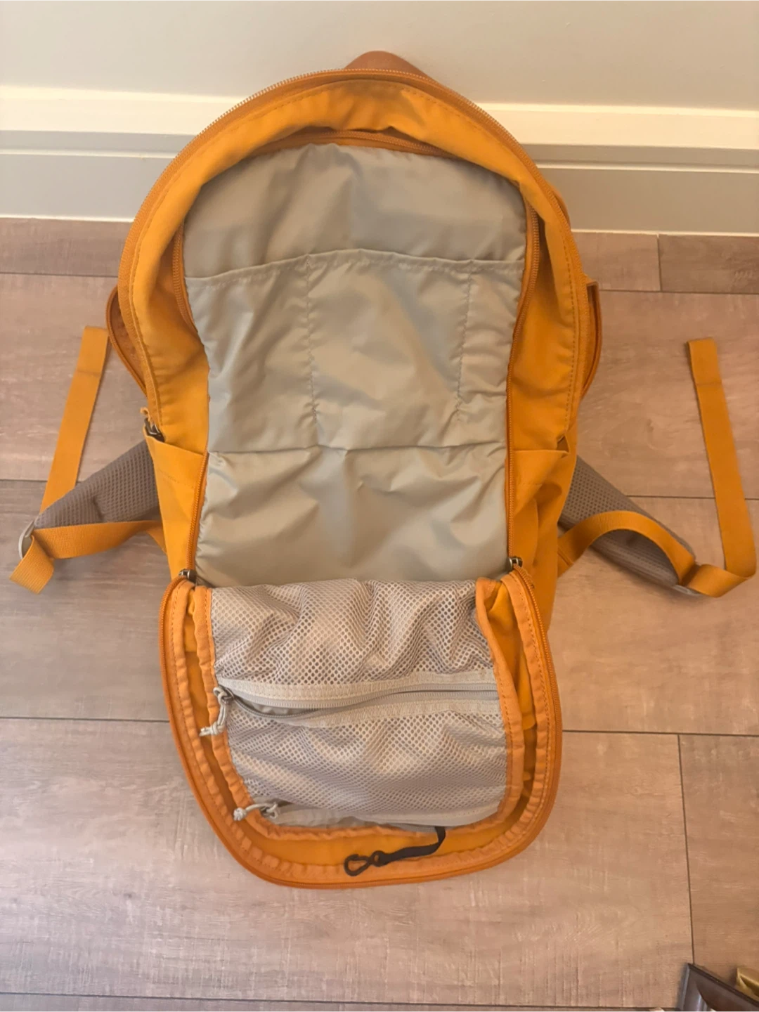 Fjällräven Everyday Backpack in Mustard Yellow - photo 3
