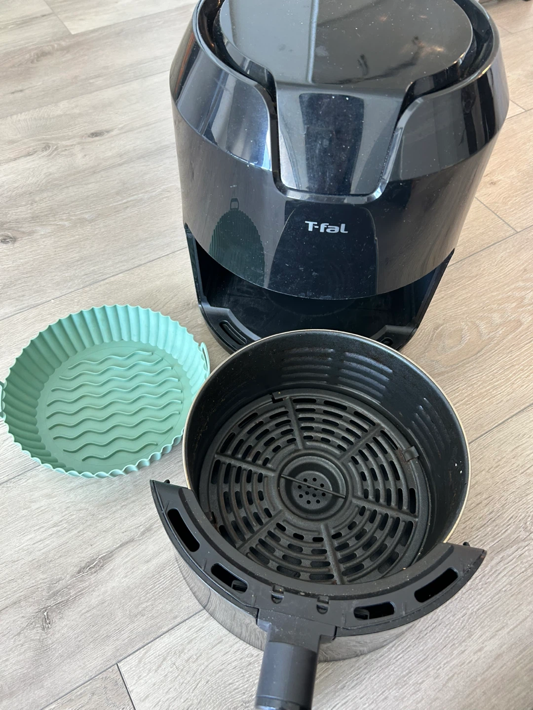T-fal Air Fryer - photo 2