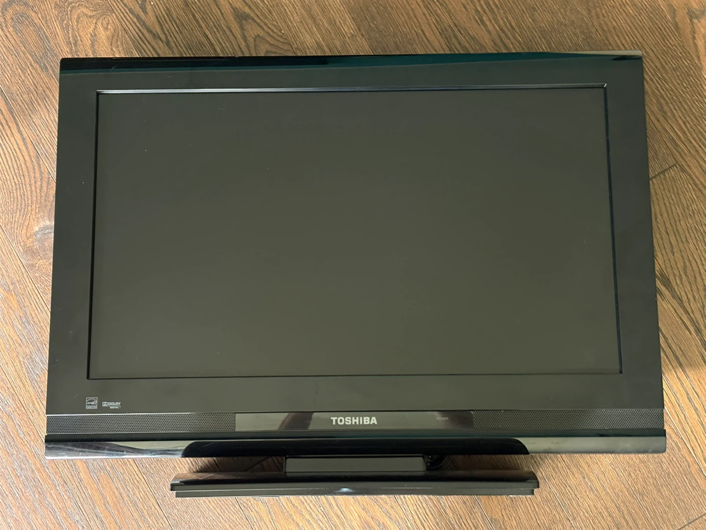 26 “Toshiba Flat Screen Television