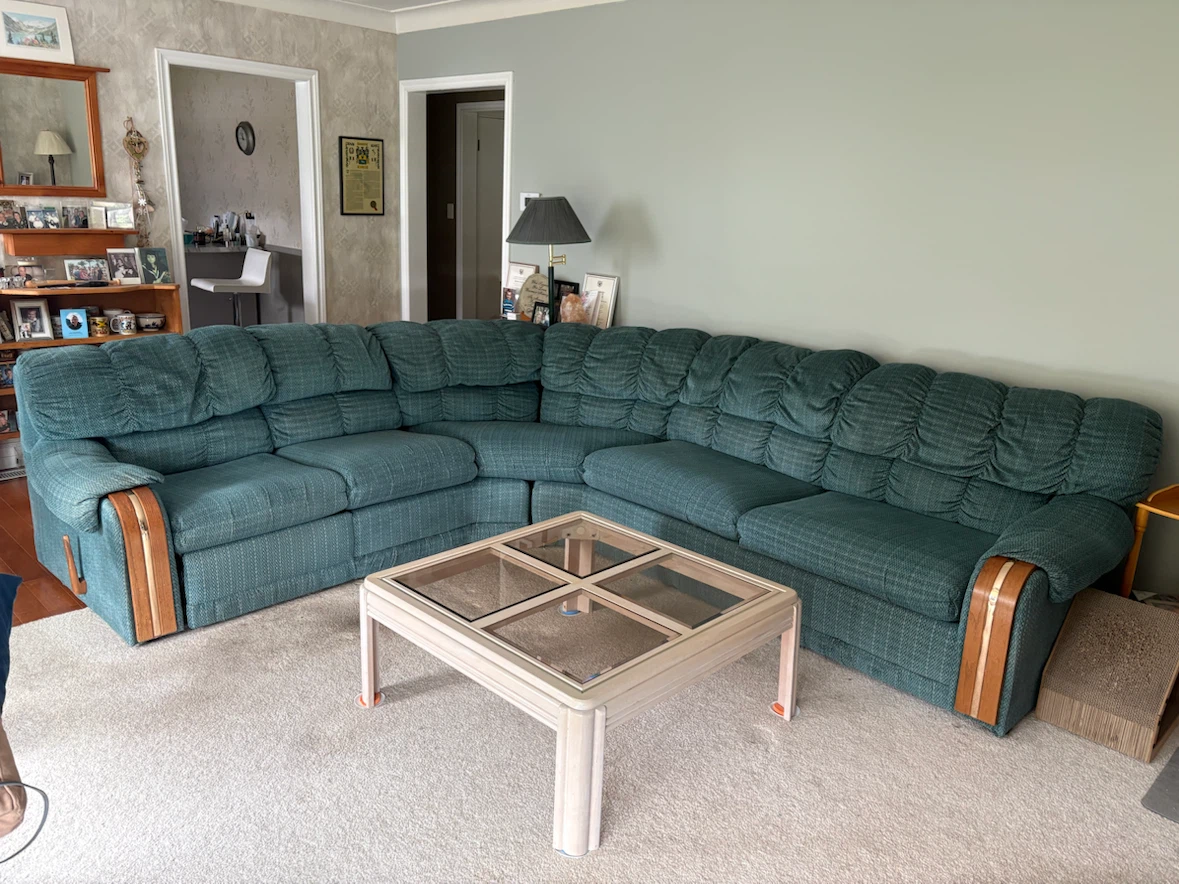 L Shape Sectional Sofa & Coffee Table