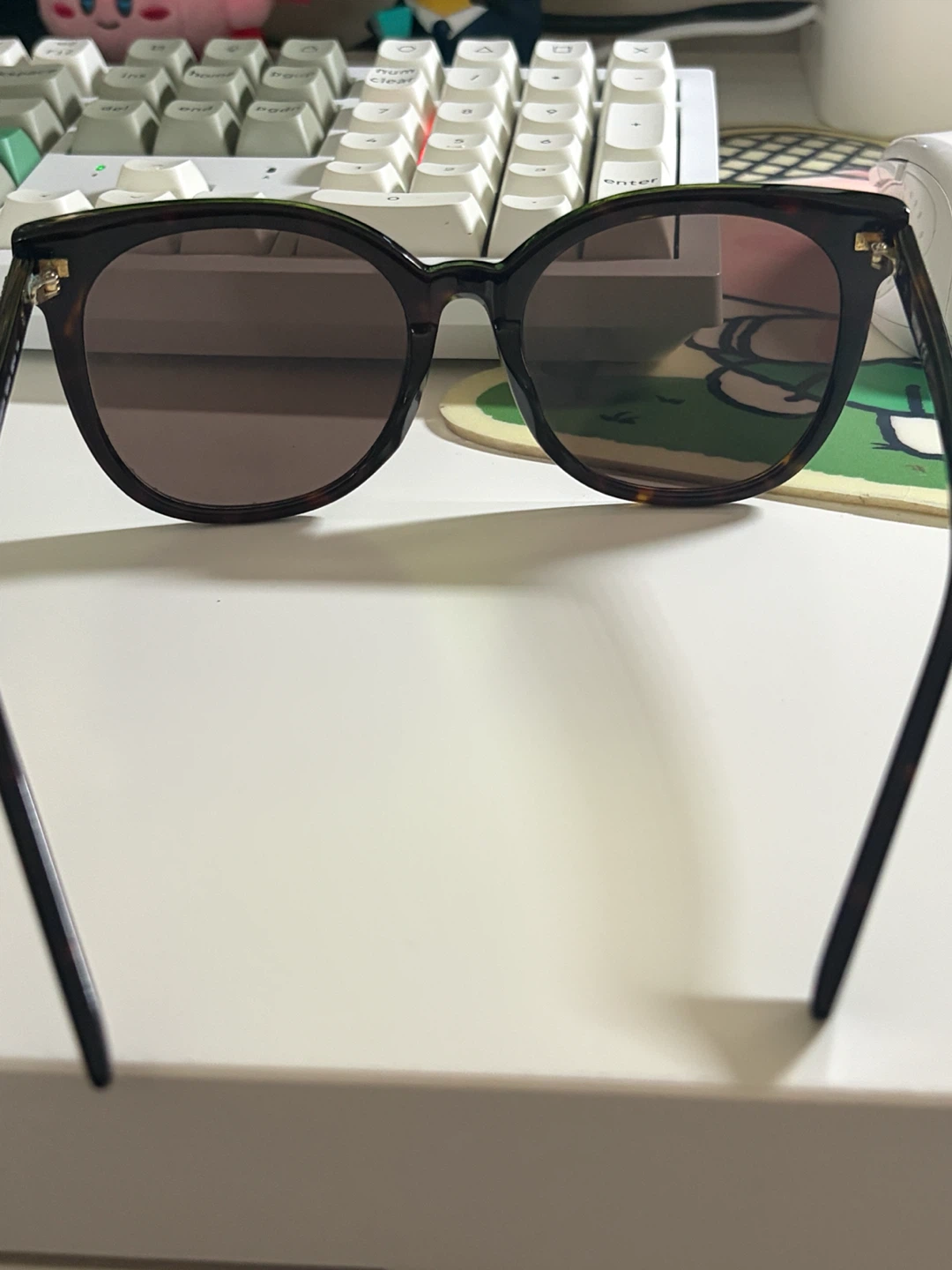 Women’s Moschino Tortoiseshell Sunglasses - photo 2
