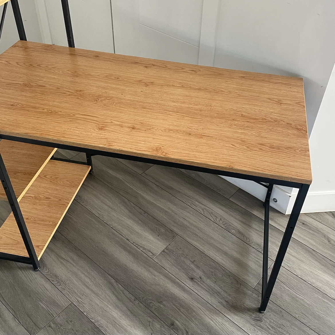 Study Desk - photo 5