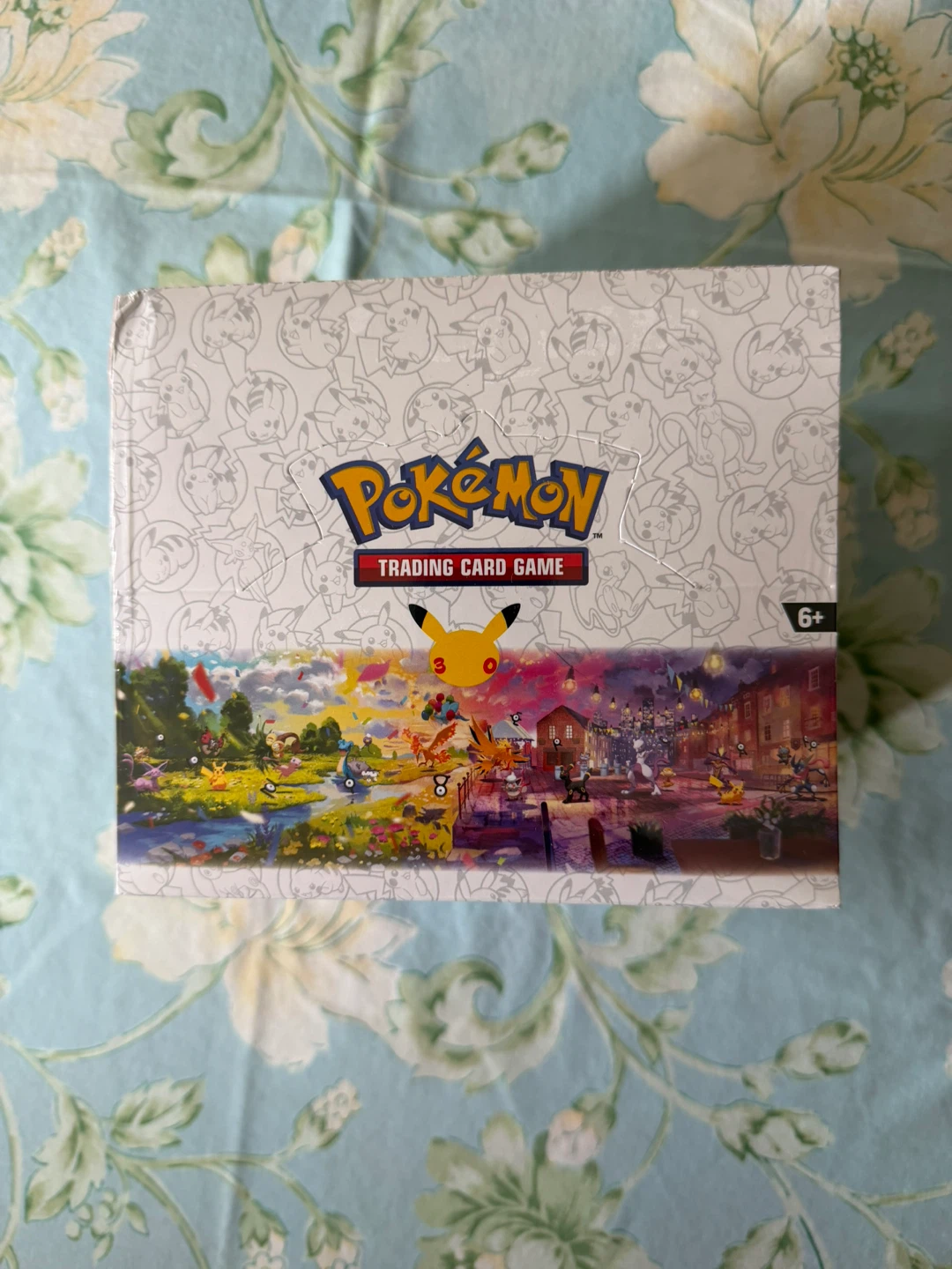 Pokémon 30th Celebration Mini Tin Display & Booster Bundles
