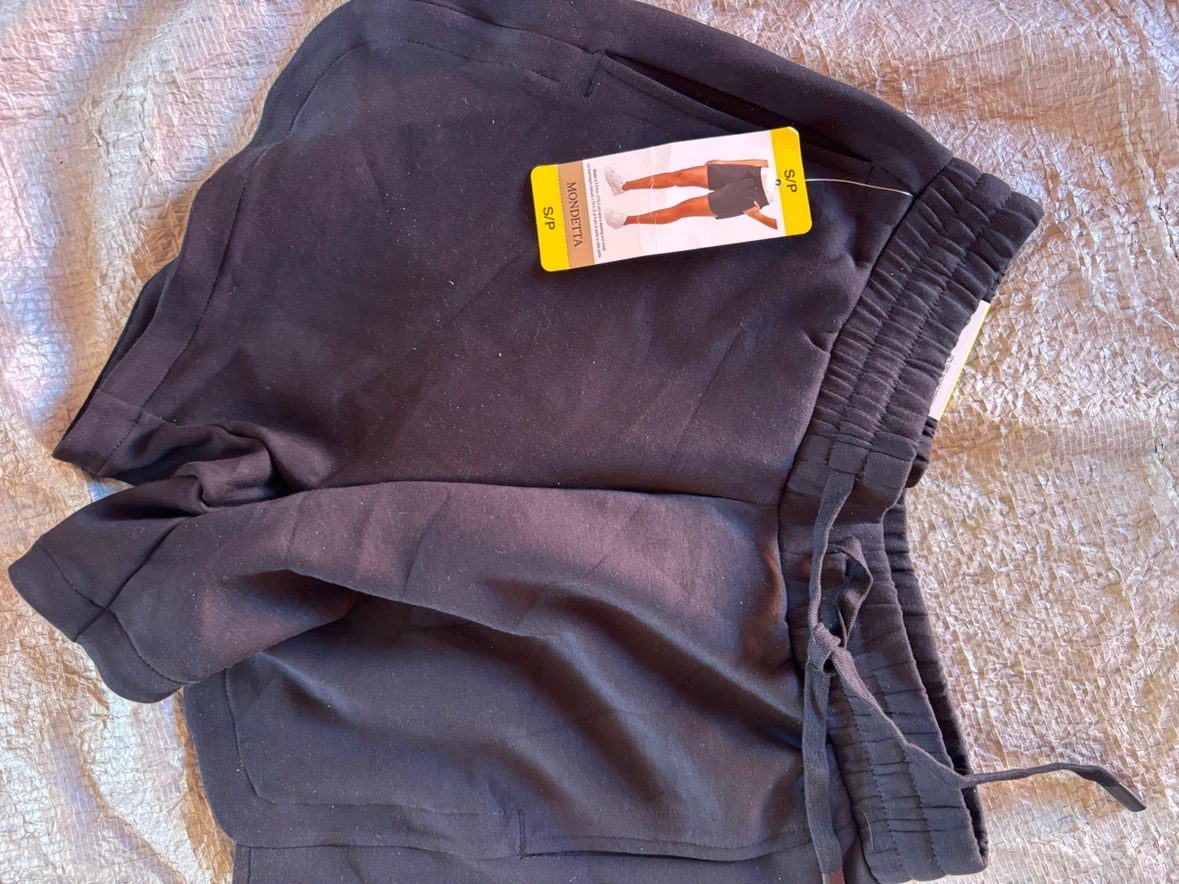NWOT Mondetta Black Shorts - Size S/P