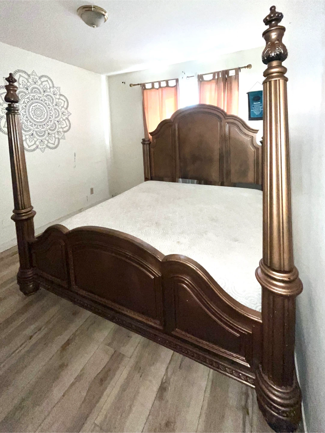 King Size Four-Poster Bed Frame - photo 2