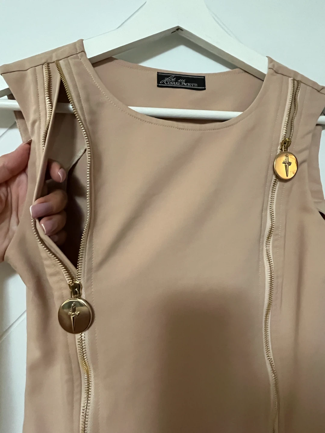 Cesare Paciotti Beige Sleeveless Dress - photo 3