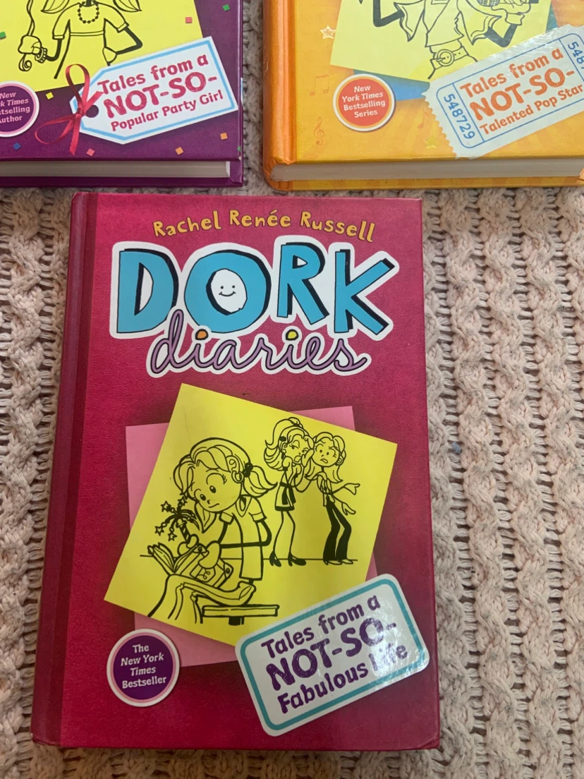3 Dork Diaries Books by Rachel Renée Russell - photo 4