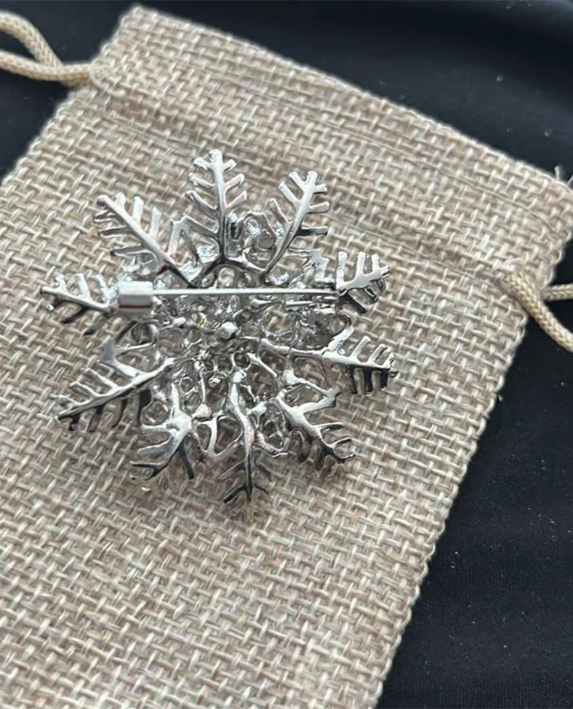 Pearl snowflake brooch - photo 2