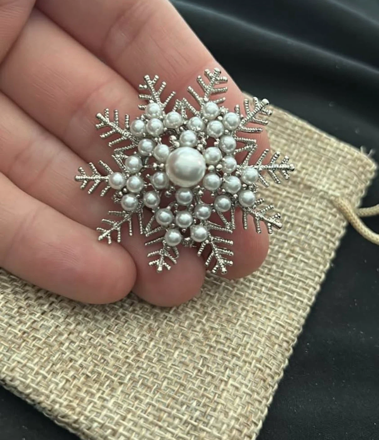 Pearl snowflake brooch - photo 3
