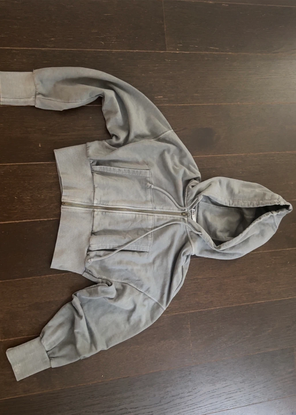Zara Cropped Sweater Grey