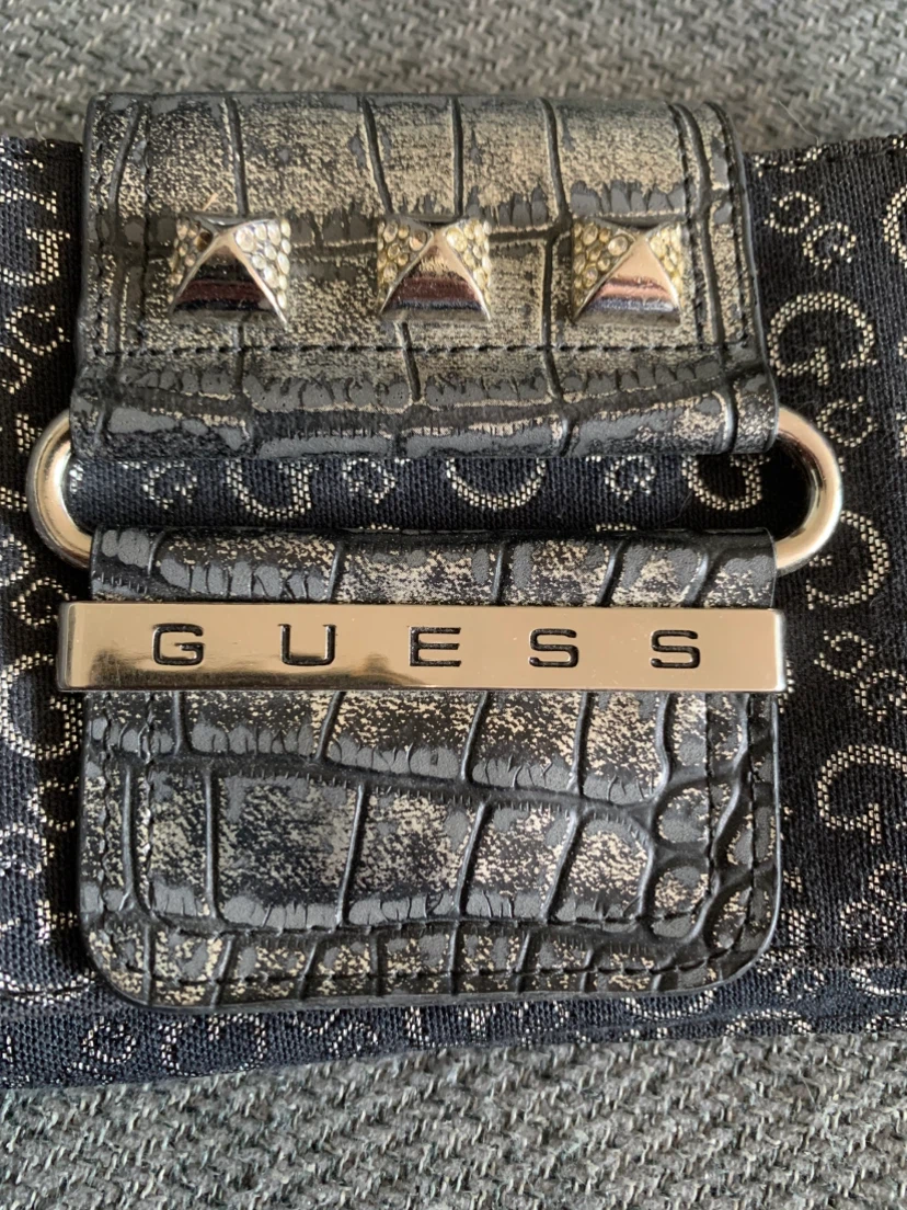 Guess shoulder/date night bag - photo 2