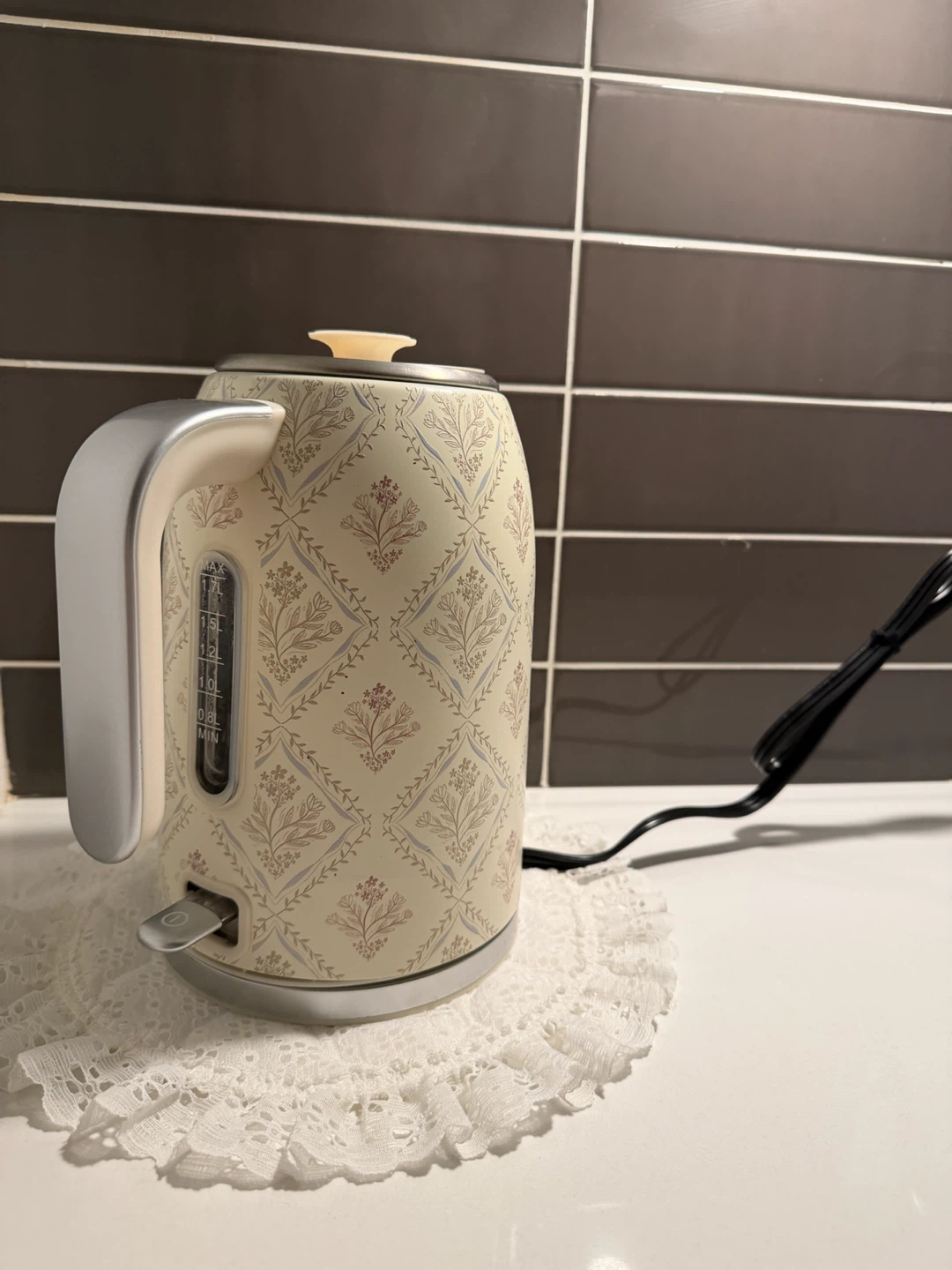 Cute Vintage Floral Electric Kettle - photo 3