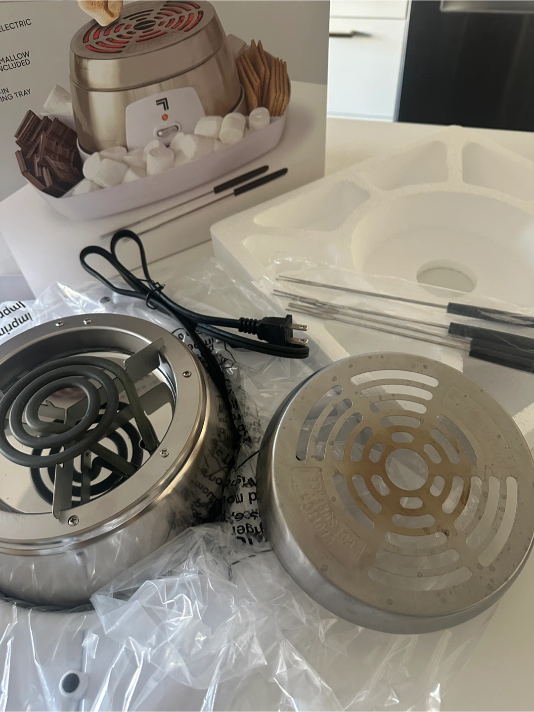 Sharper Image S'mores Maker - photo 4