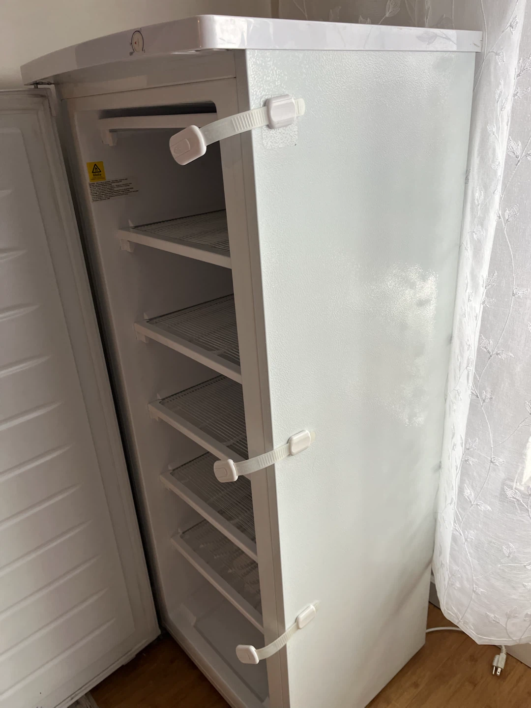 RCA White Upright Freezer - photo 2