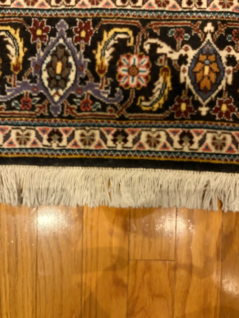 Authentic hand-knotted Persian Tabriz Wool and Silk Rug - photo 2