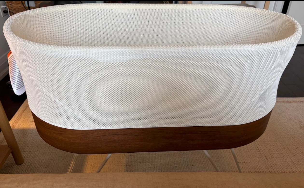 Snoo bassinet