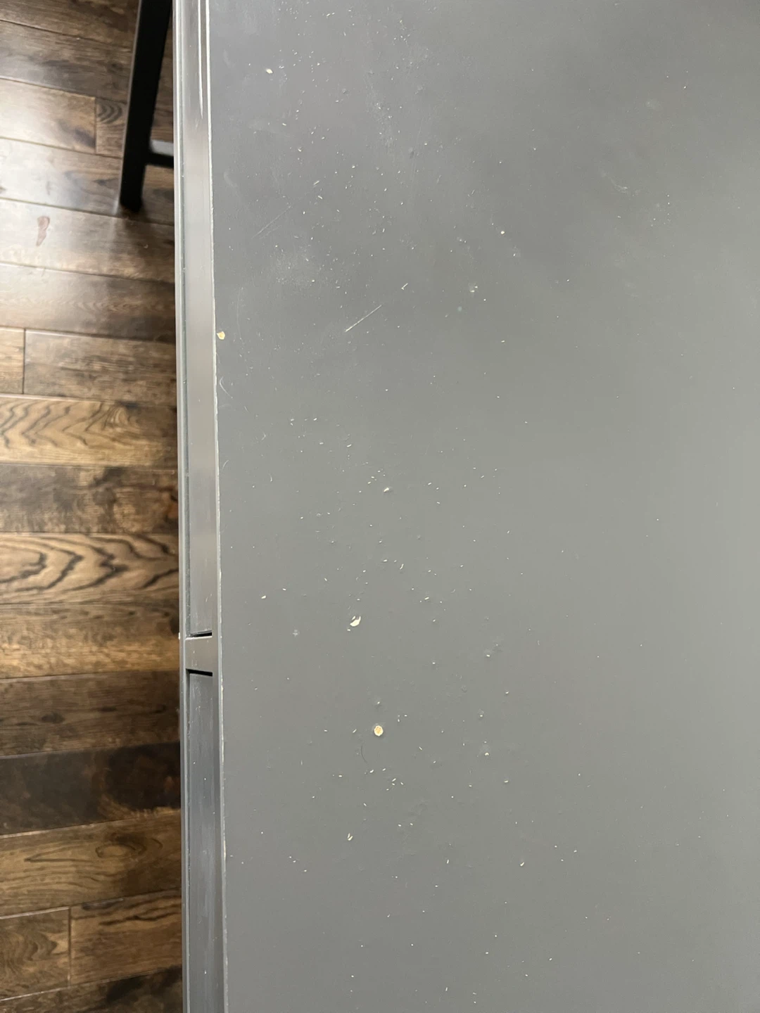 Desk with 2 large drawers. - photo 4