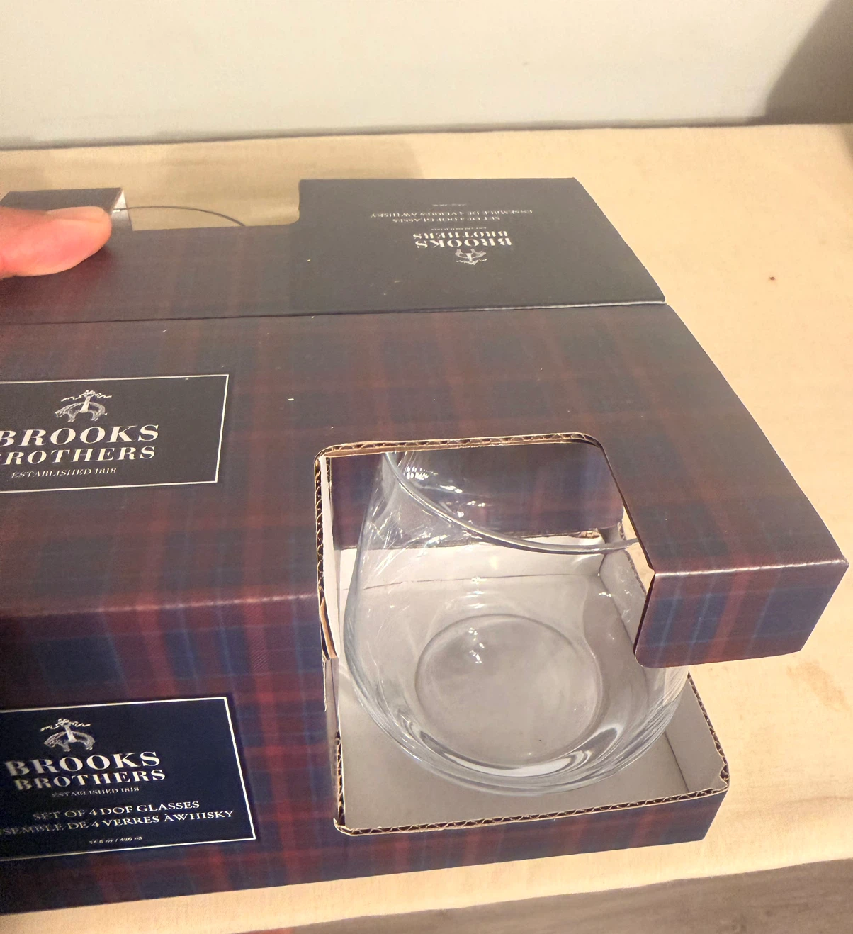 Brooks Brothers Set of 4 DOF Glasses - photo 3