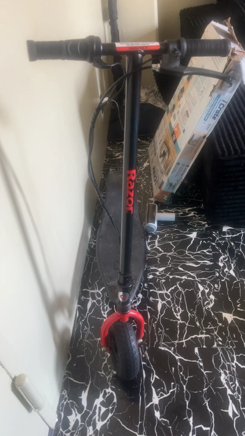 Razor Electric Scooter - photo 2