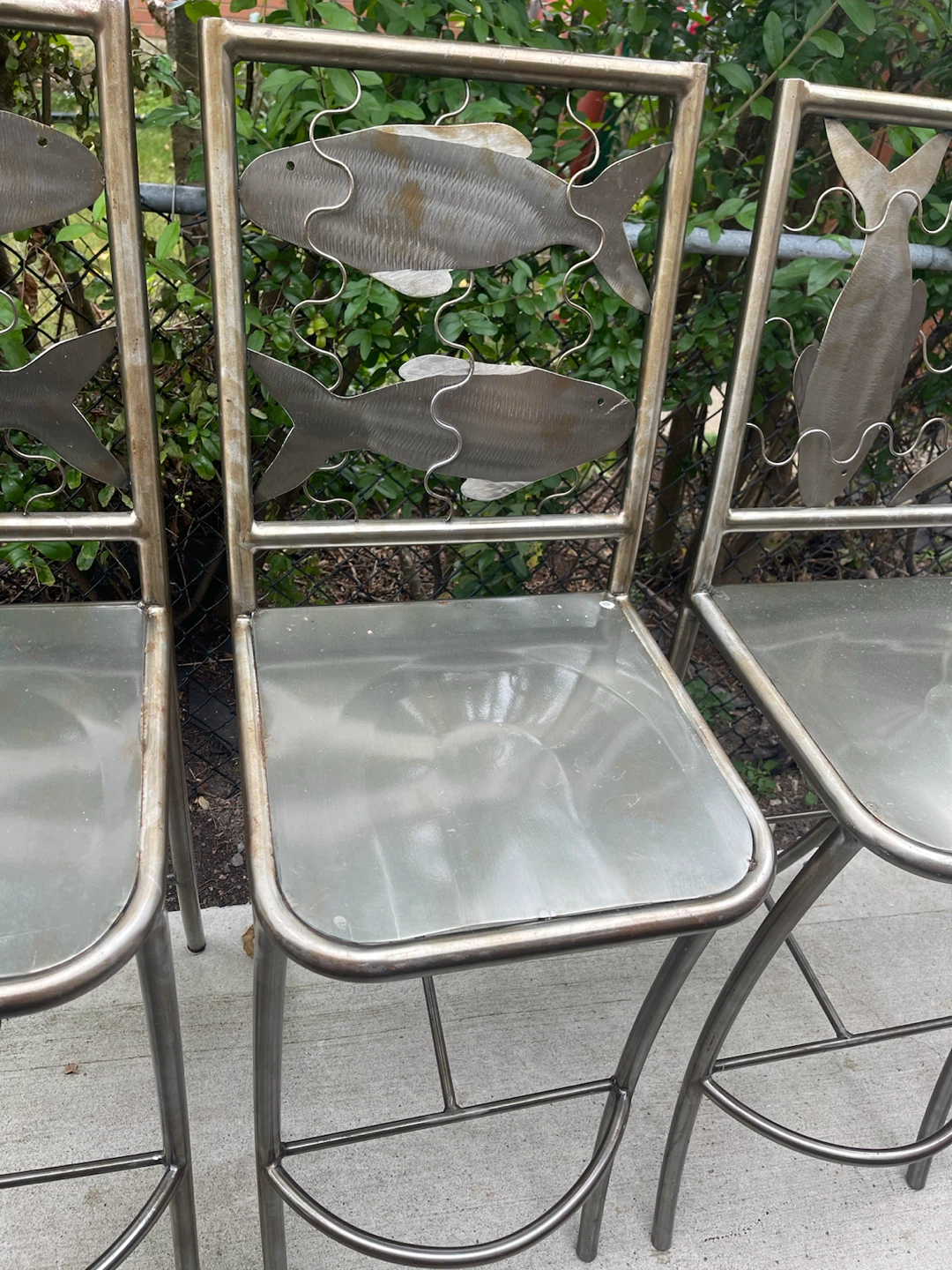 Steel Bar Stools with Fish Motif - Set of 4 - photo 3
