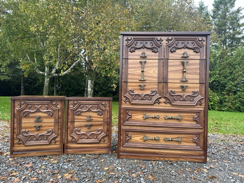 Vintage Mediterranean Bedroom Set (CAN DELIVER)