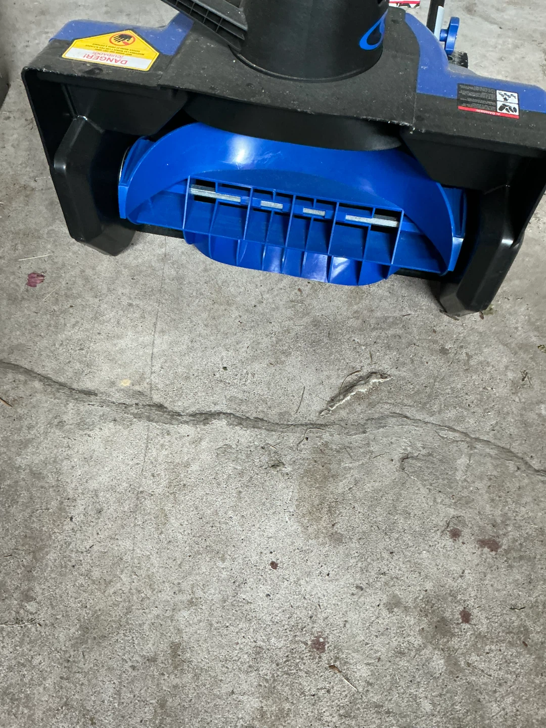 Snow Joe electric snow blower - photo 2