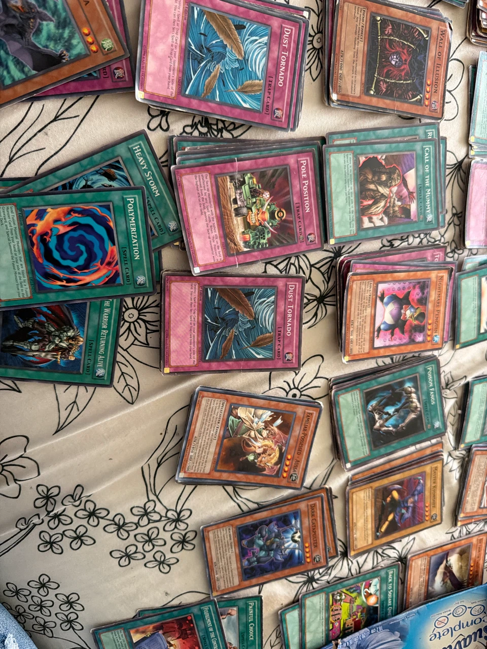 Over 200 cardsYu-Gi-Oh! Trading Card Pokemon cards - photo 5