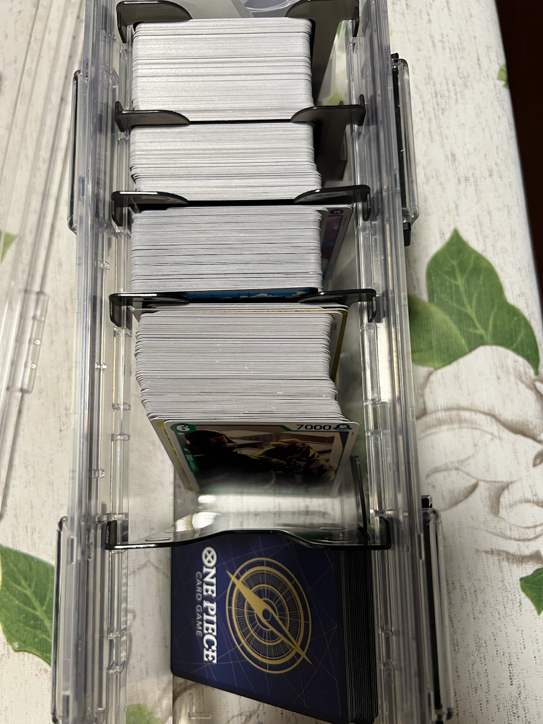 SELLING  ONE PIECE CARDS   1  CASE BULK CARDS